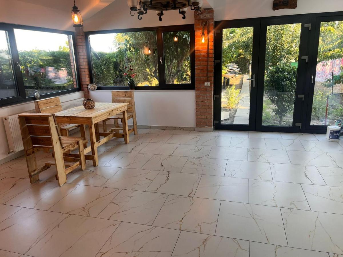 Casa Bella - B&B Frăteşti