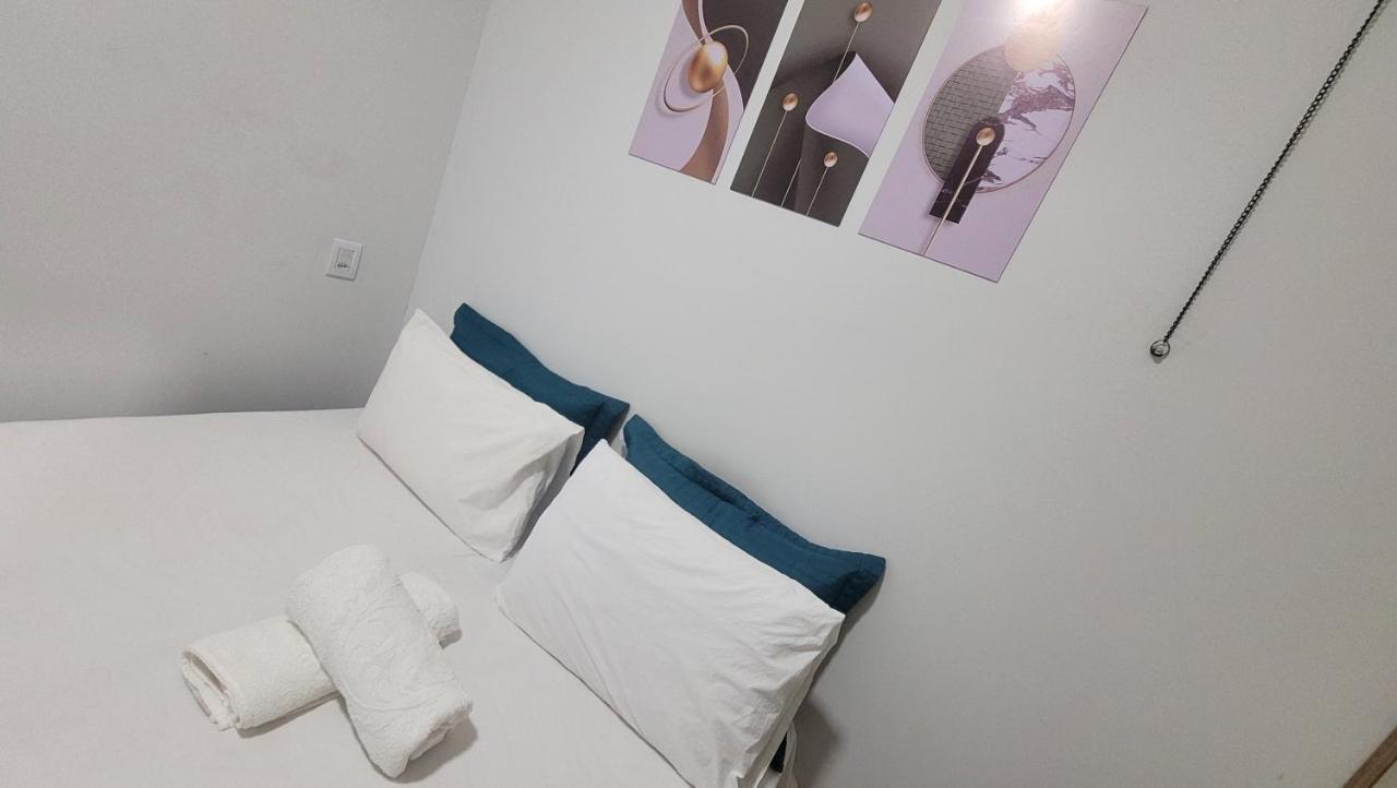 Superior One-Bedroom Apartment
