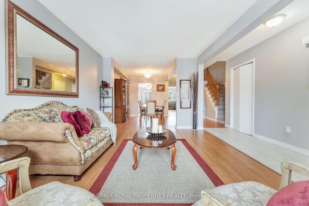 Cozy Ajax Stay for Families - Chambres d’hôtes Ajax
