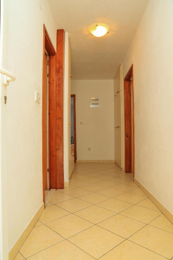 Appartement met 2 Slaapkamers, Balkon en Zeezicht
