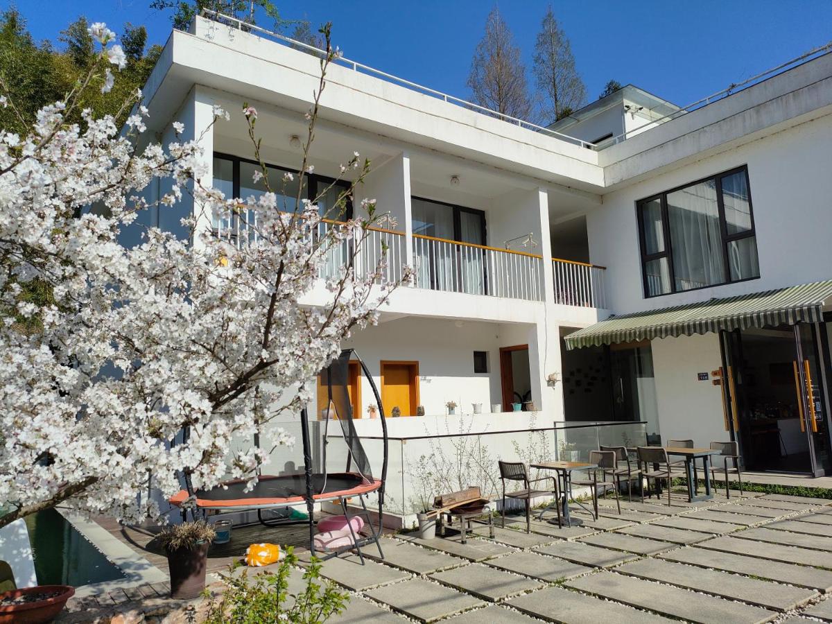 Moganshan Naicang Boutique Hotel - Ferienwohnung Deqing