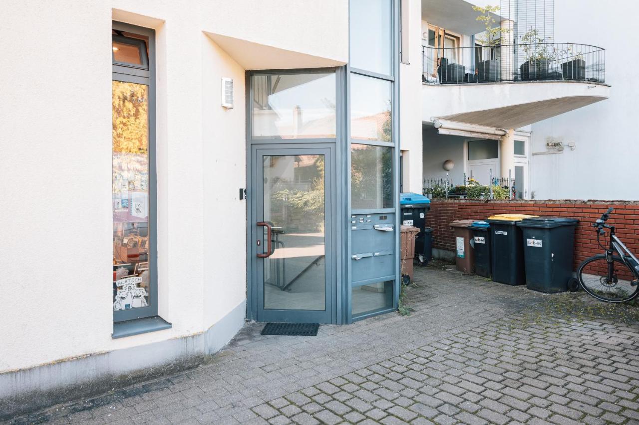 Grosse Galerie-Wohnung Airport Messe Stuttgart - Balkon - Parkplatz - Ferienwohnung Filderstadt