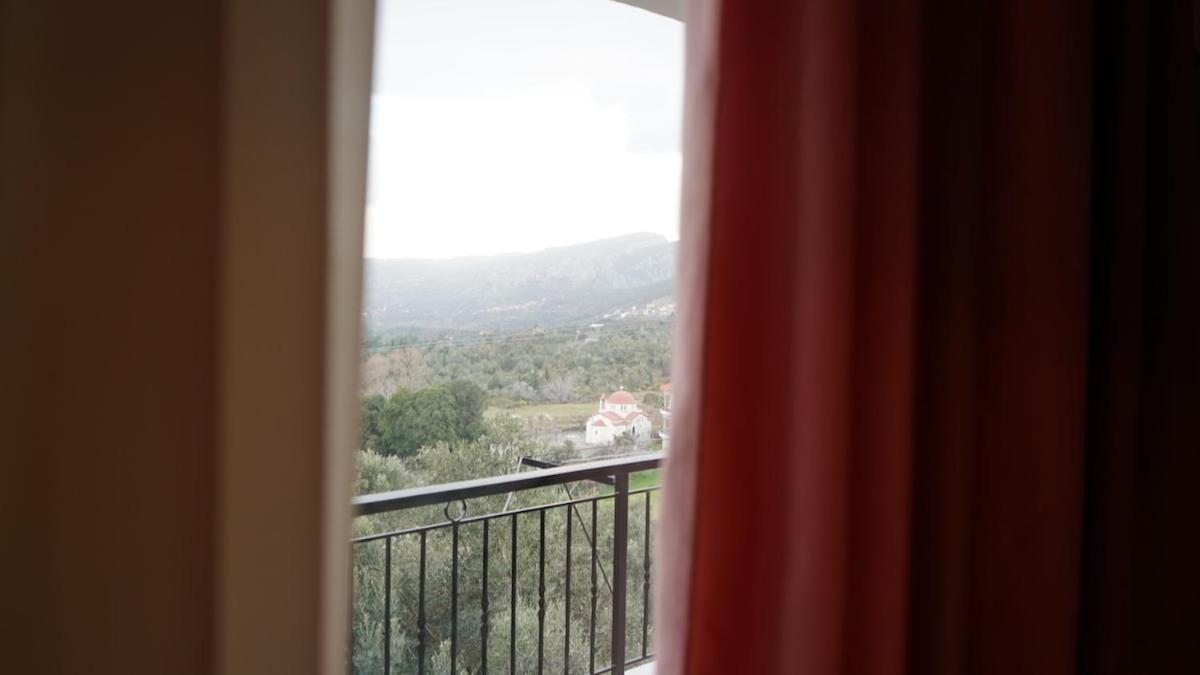 Traditional house infinite view - B&B