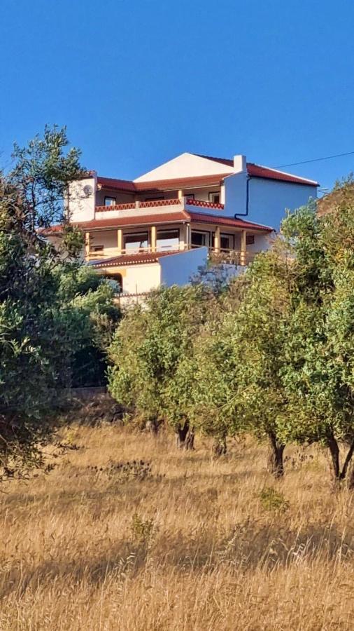 Villa com Piscina Privada para 6 Pessoas Casa dos Filhos dos Padeiros - B&B