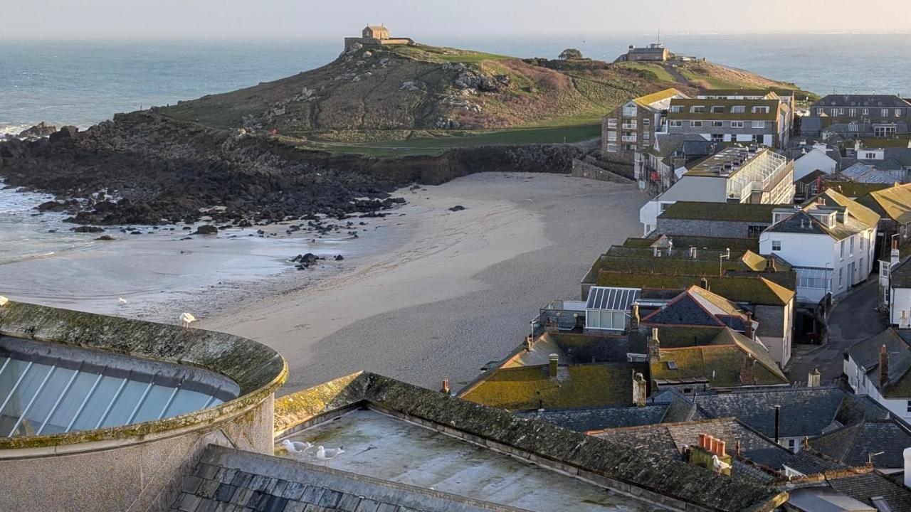 Tate Five Penthouse apartment with panoramic views of St Ives - Chambres d’hôtes St Ives