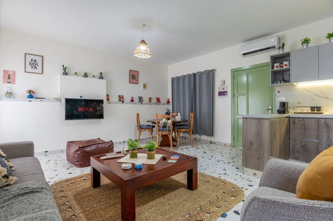 Hon Sweet Home 2BR In Old Souks - Ferienwohnung Batroûn