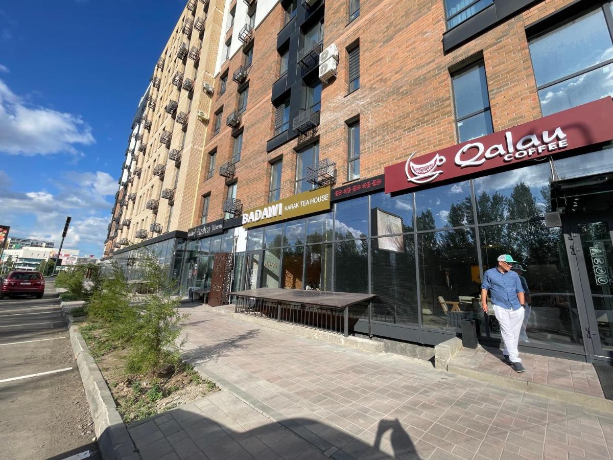 Однокомнатная в элитном ЖК Central Park, в центре города, 12 мкр - Ferienwohnung Aqtöbe