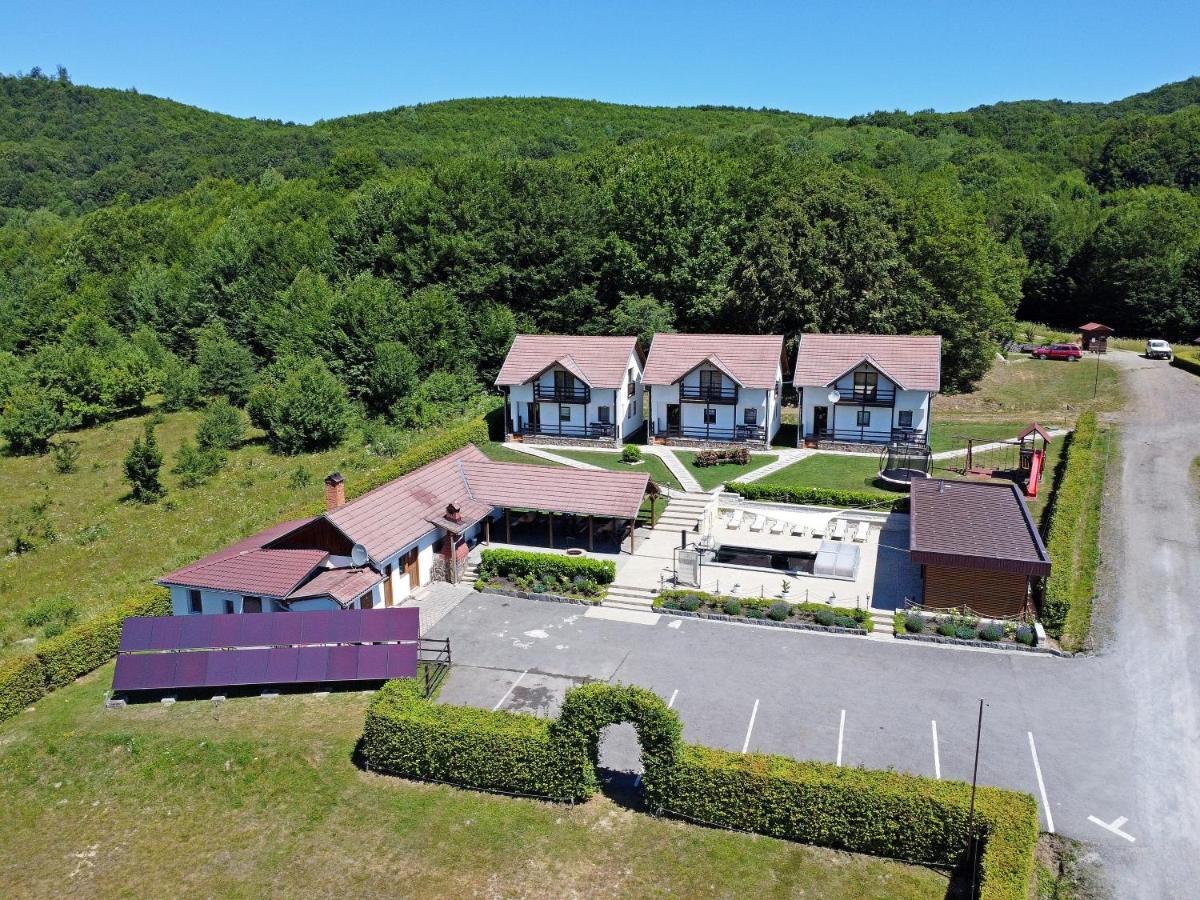 Pallos Apartments - Chambres d’hôtes Sovata