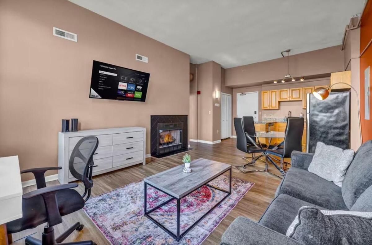 1Br in Heart of Downtown, Sauna, Prime Location - Chambres d’hôtes Cleveland