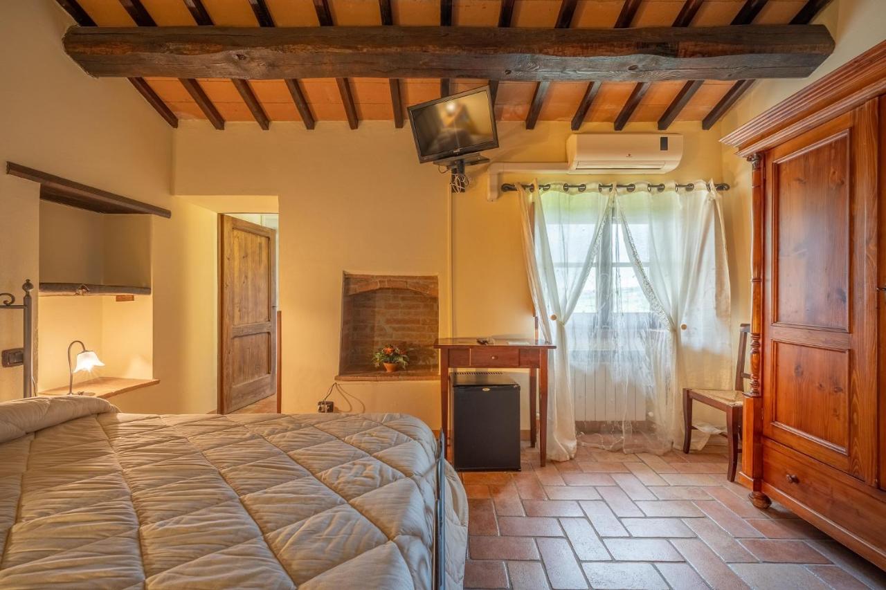 One-Bedroom Deluxe Apartment