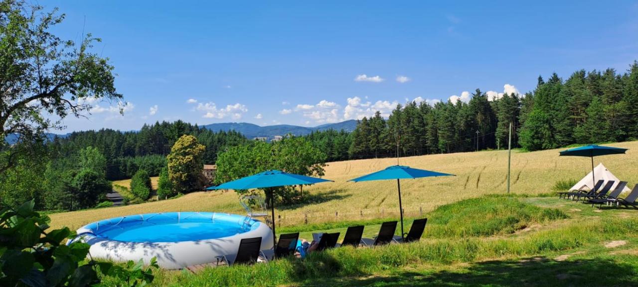 Mini camping La Maison Rose - B&B Bertignat