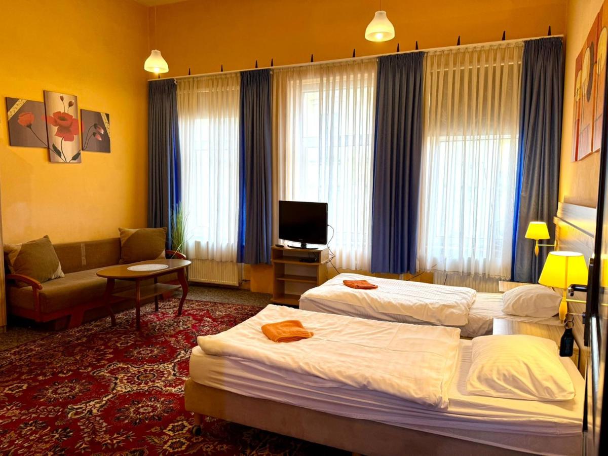 Chambre Double ou Lits Jumeaux