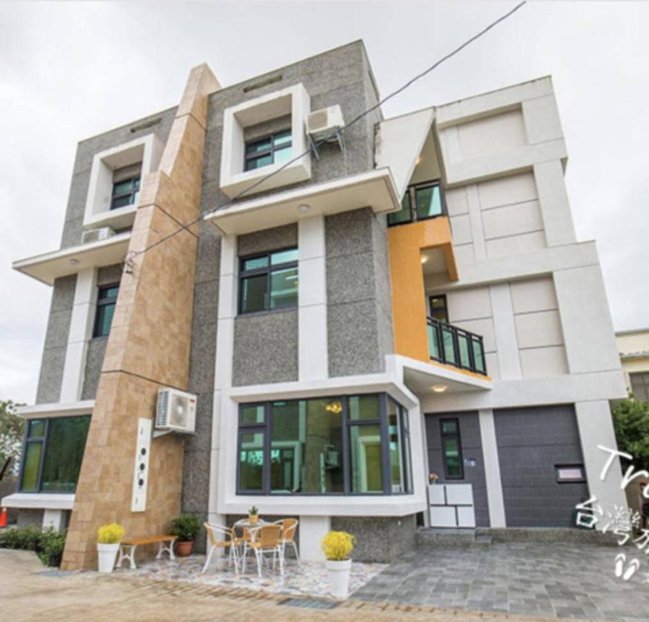 東華晴空樹民宿 - Ferienwohnung Shoufeng