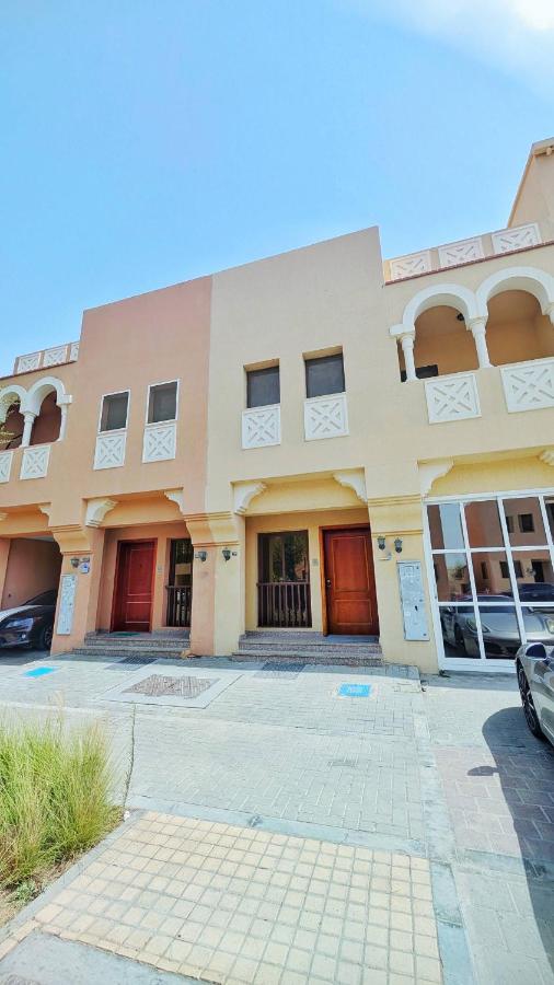 Paradise Villa In Hydra Ad&dxb - B&B Abu Dhabi Island and Internal Islands City