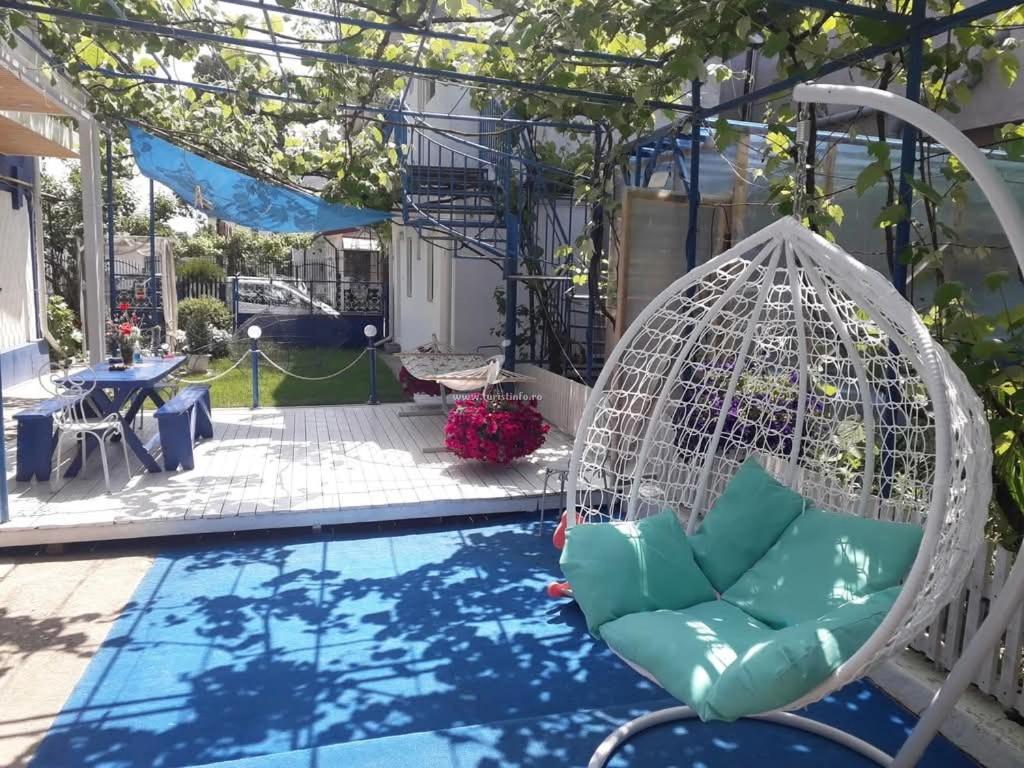 Blue Paradise Apartment by Casa Băbica - B&B Costineşti