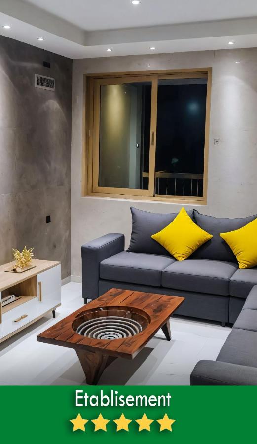 Super Apartement Totalement neuf a coté de Marjane avec la climatisation et WIFI - B&B