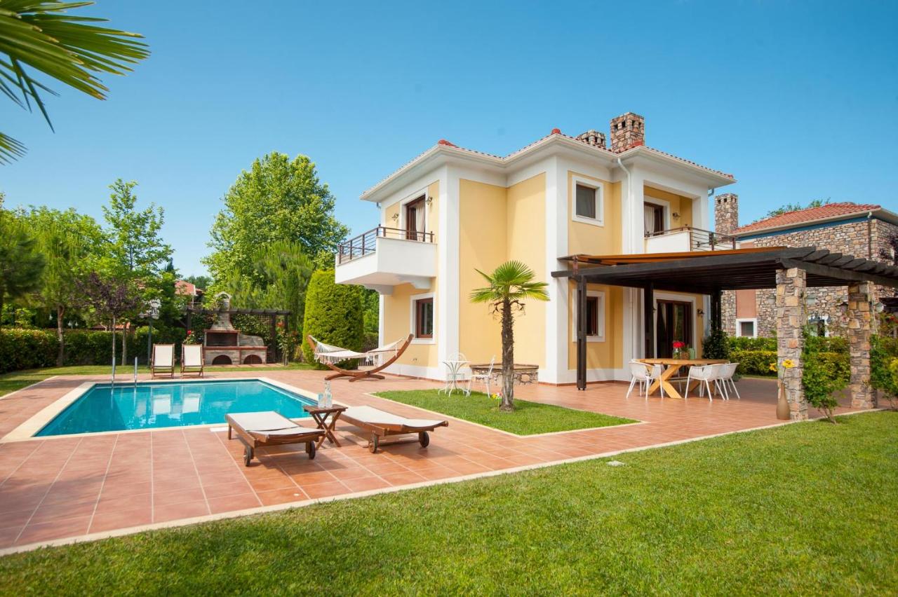 Villa con piscina privada