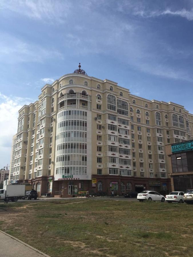 Уютная квартира комфорт класса146 - Ferienwohnung Astana