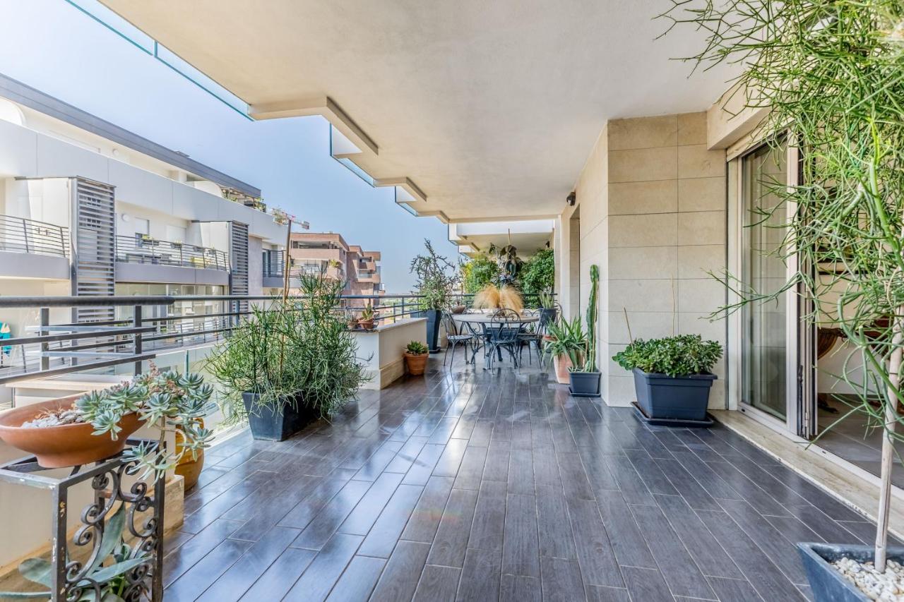 L'elegante Casa Di Anna - Roma EUR - B&B Roma