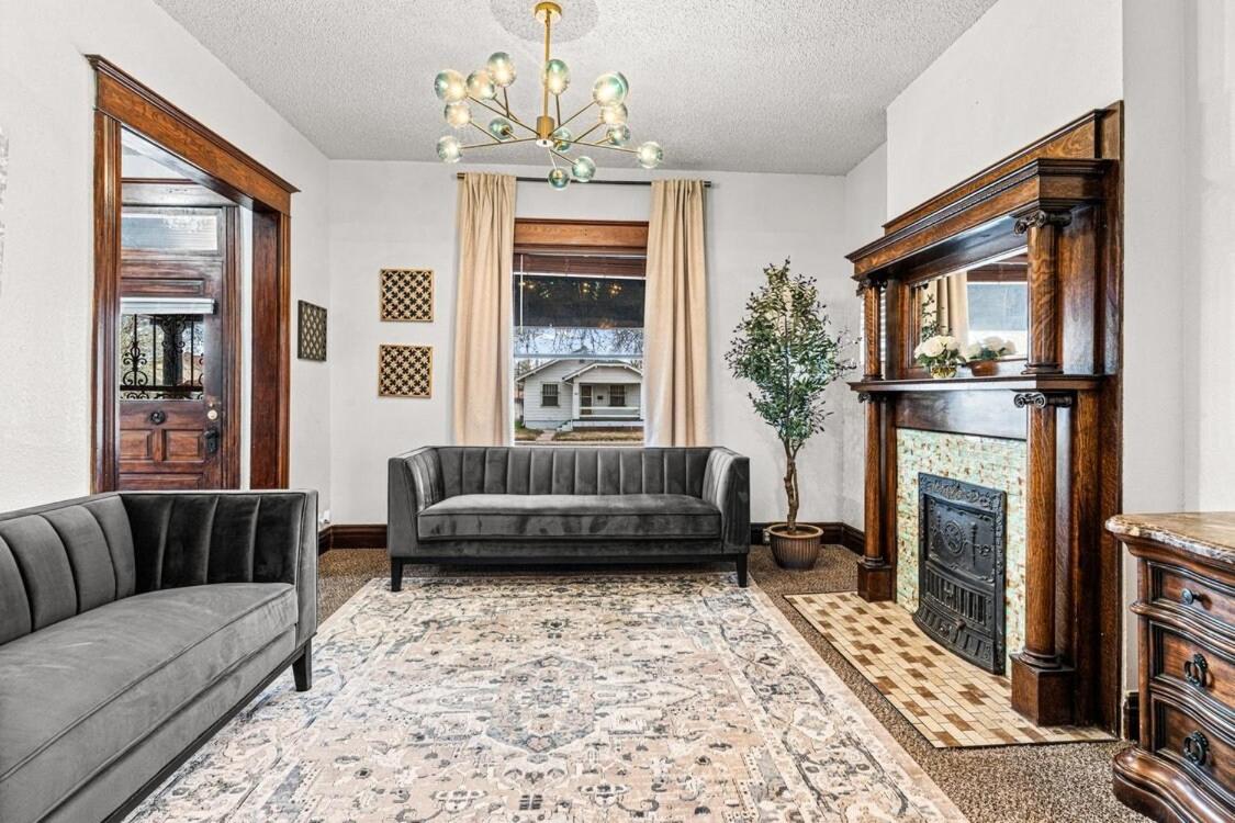 Modern Victorian sleeps 6 - Ferienwohnung Pueblo