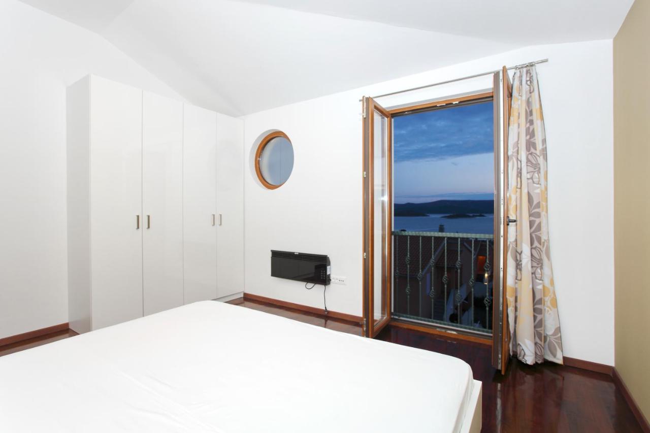 Apartment mit 2 Schlafzimmern, einem Balkon und Meerblick