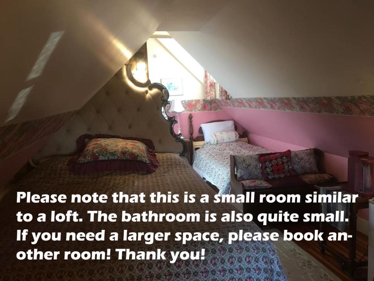 Small Twin Room