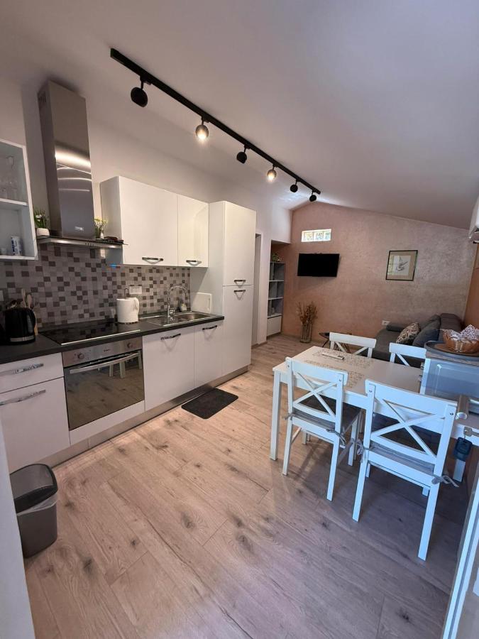 Apartman Etta - Šišan - B&B Šišan