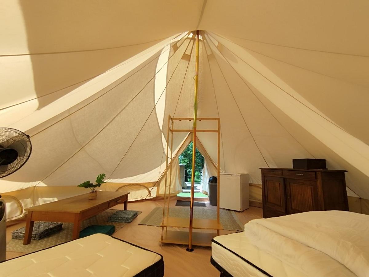 Lodge Tent
