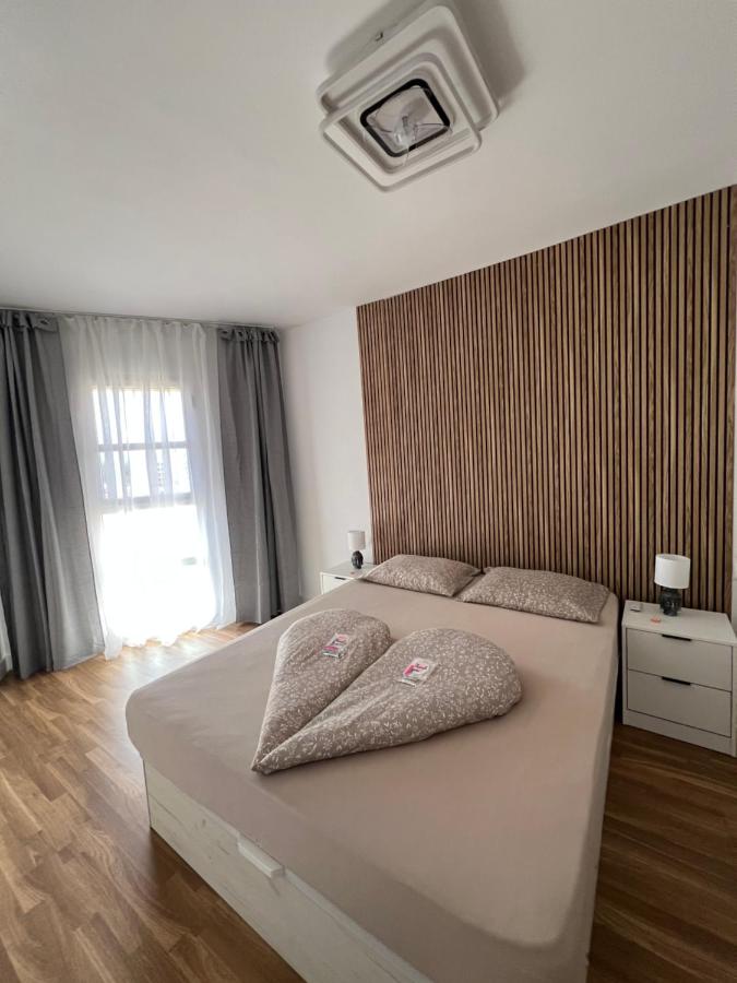 Heart of Las Americas - Bed and Breakfast Arona