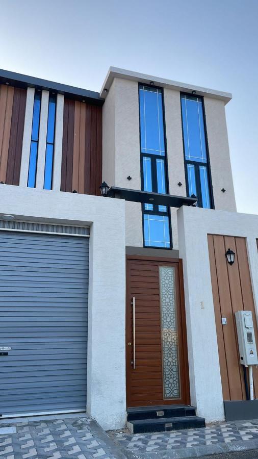 Half Moon Beach 2 bedrooms - B&B Khobar