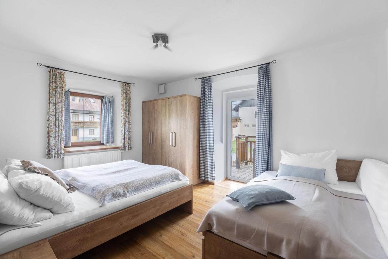Deluxe One-Bedroom Apartment with Garden View