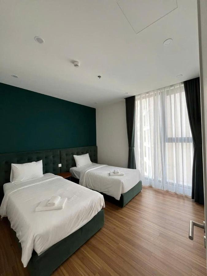Two-Bedroom Apartment - Oceanfront