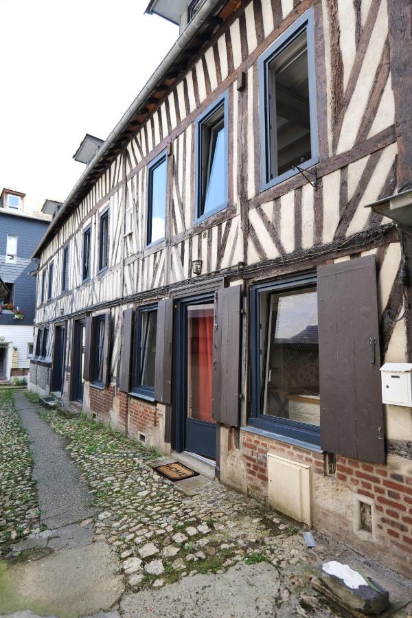 Nid normand en bâtisse 1620 - Calme & hyper centre - B&B