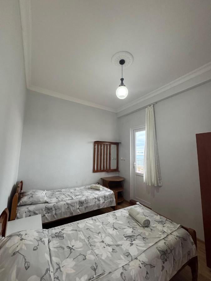 Camera Doppia con Letti Singoli con Vista Mare