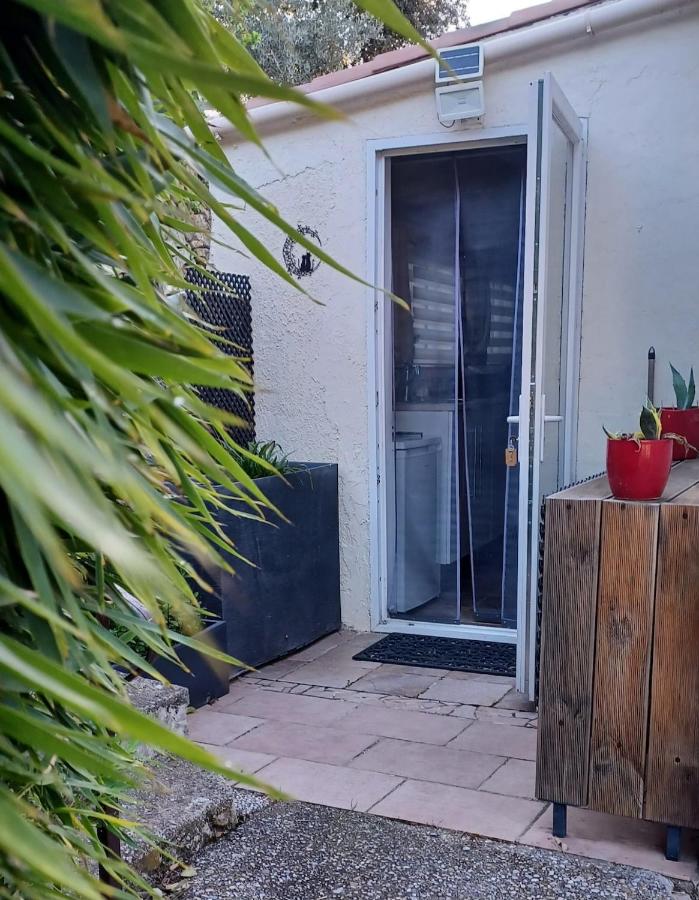 Studio loft au cœur du var - B&B