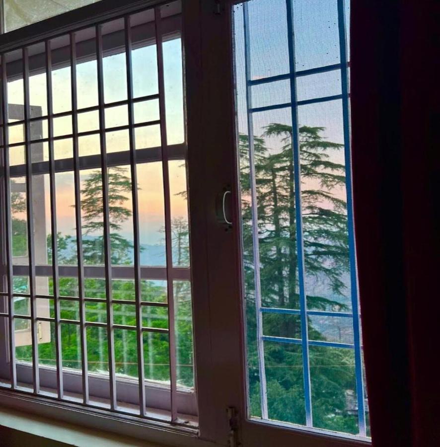 The Boho BnB Near Mall - Ferienwohnung Shimla