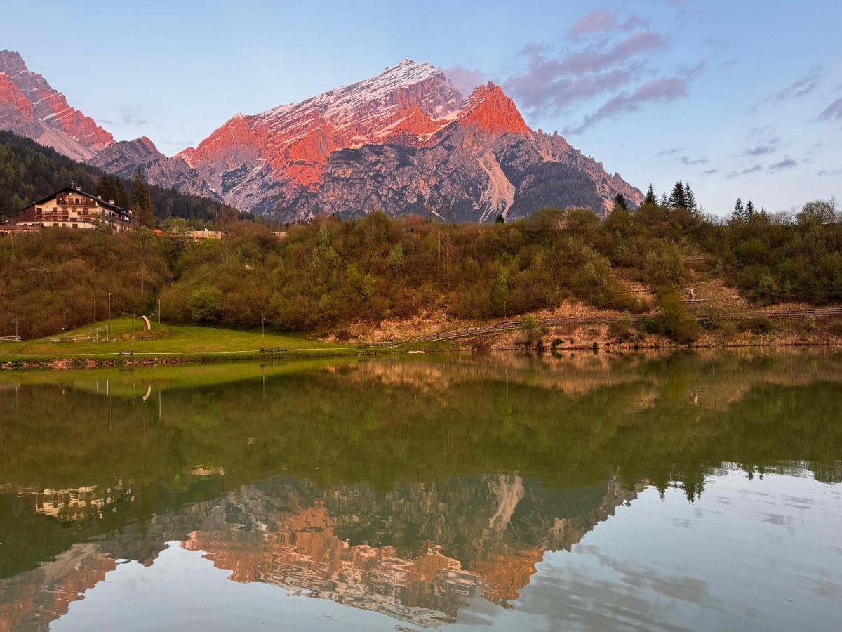 Appartamento La Finestra sul Pelmo - Ferienwohnung San Vito di Cadore