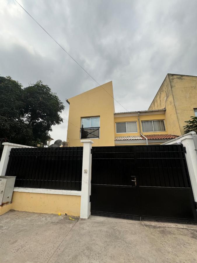 The Bacongo Gem - Bed and Breakfast Brazzaville