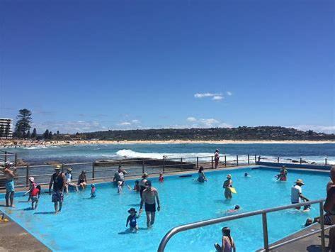 Coastal getaway, tropical palms in Dee Why - Chambres d’hôtes Dee why