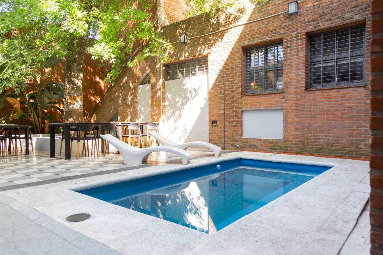 Villa Salvador 4600 - 5 Bd Unique Villa Pool & BBQ Plaza Armenia - Bed and Breakfast Buenos Aires