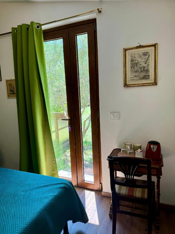 Doppelzimmer mit Gartenblick