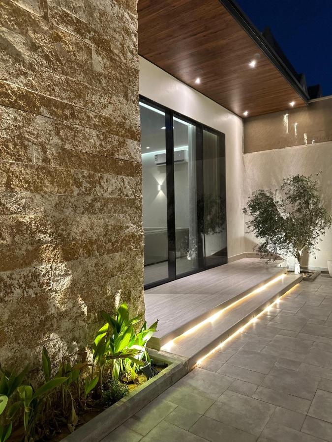 فيلا سورا 2 - Bed and Breakfast Buraydah