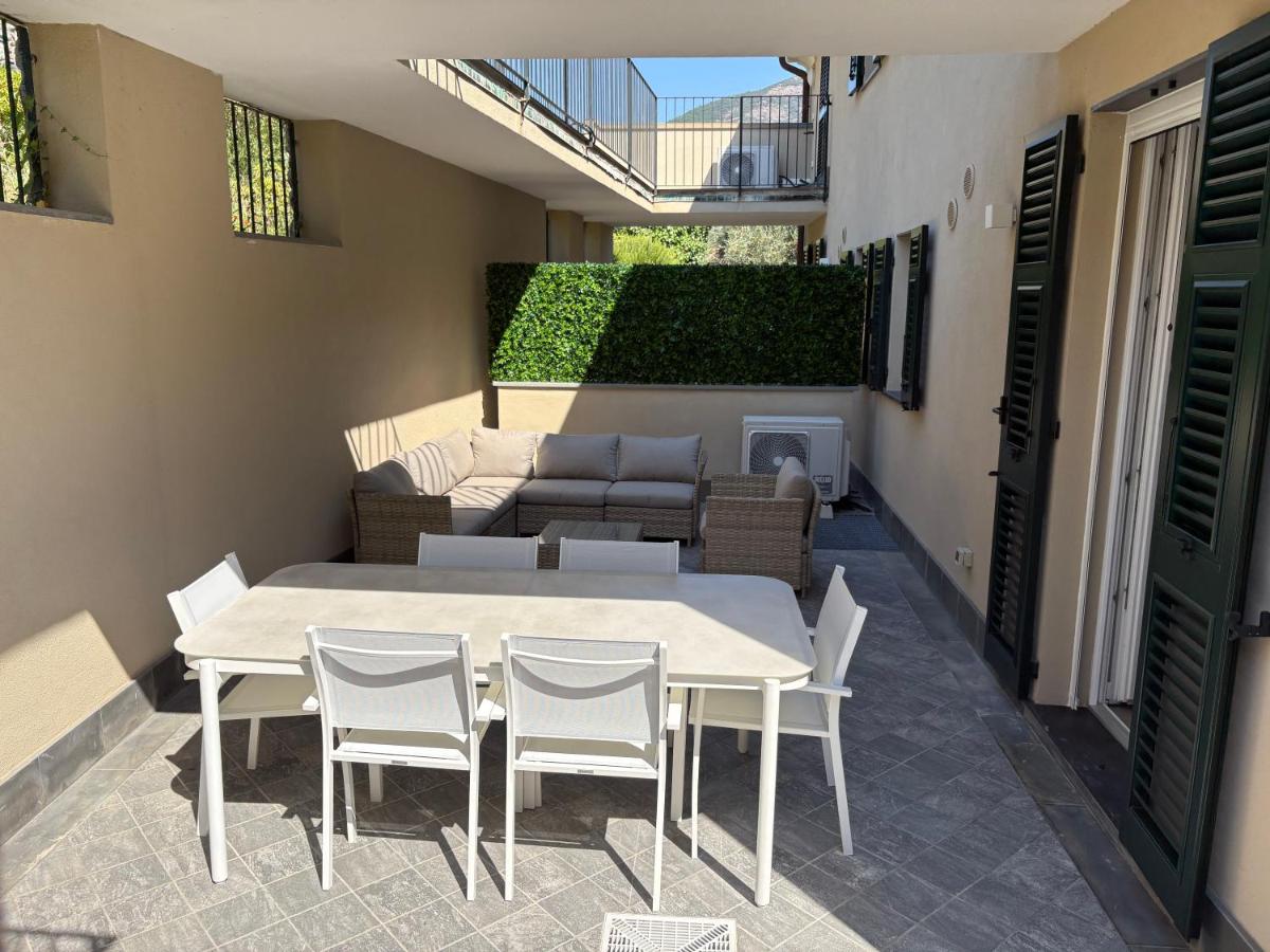 TEATRINO, a 200 m dal mare con giardino in centro, LEVANTO 5 TERRE - B&B Levanto