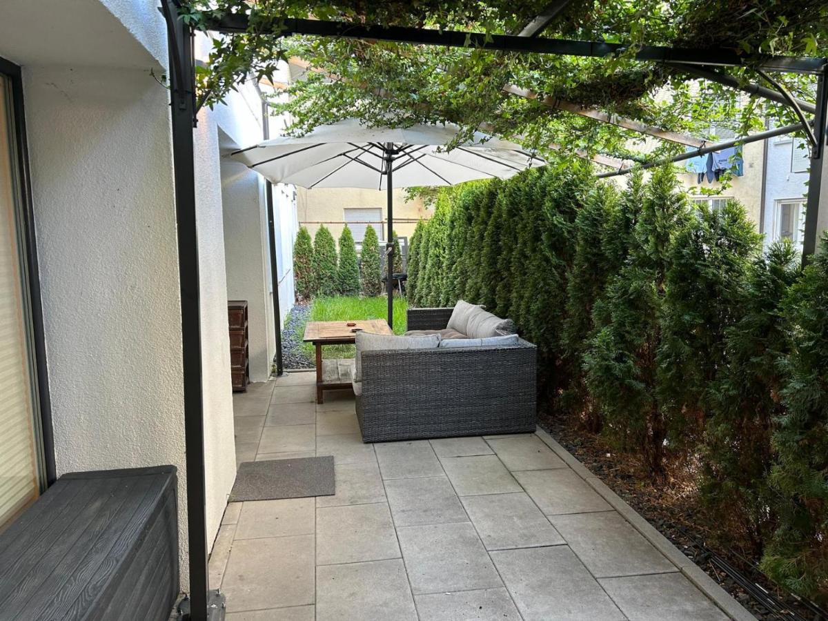 3-Zimmer-Wohnung mit Terrasse in zentraler Lage - Ferienwohnung Stuttgart