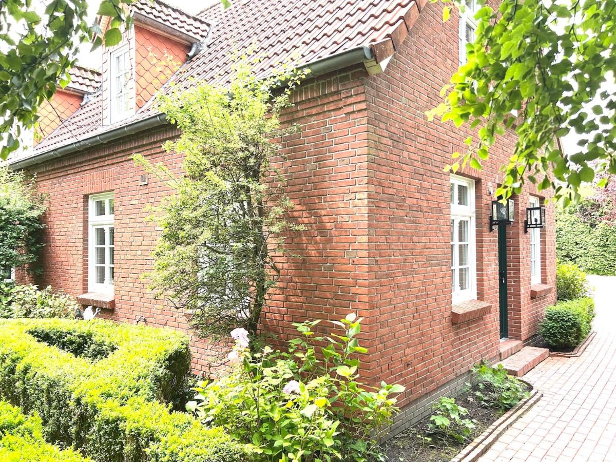 Romantikhaus am Hafen in Greetsiel - Ferienwohnung Greetsiel