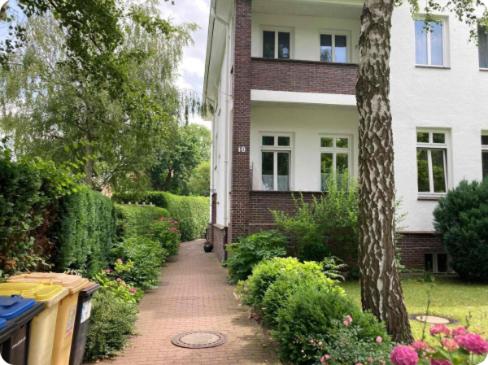 Stilvolle Dachgeschosswohnung in Düsternbrook - B&B