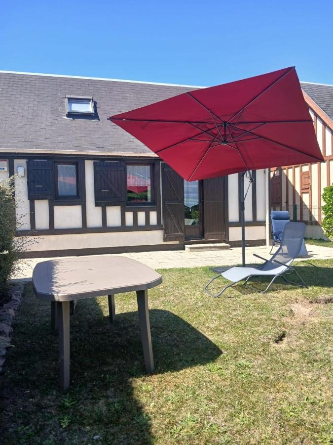Chalet 5 personnes proche de la mer à Merville-Franceville-Plage - Ferienwohnung Merville-Franceville-Plage