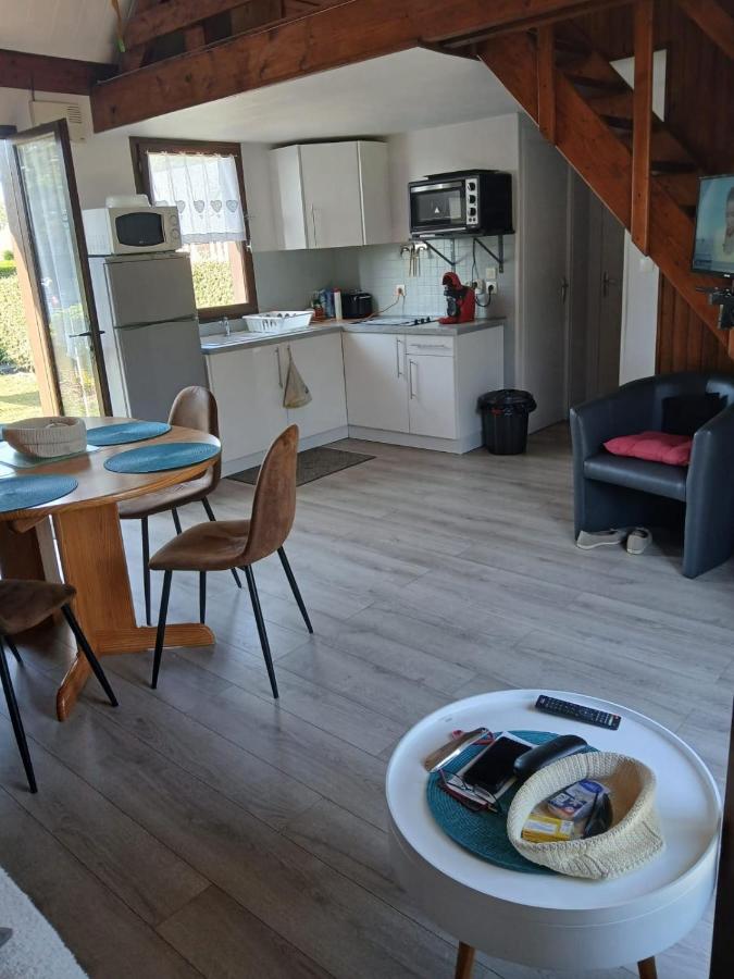 Chalet 5 personnes proche de la mer à Merville-Franceville-Plage - Ferienwohnung Merville-Franceville-Plage
