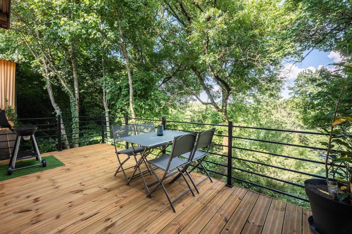 Golbey Evasion Appartement avec terrasse suspendue - B&B