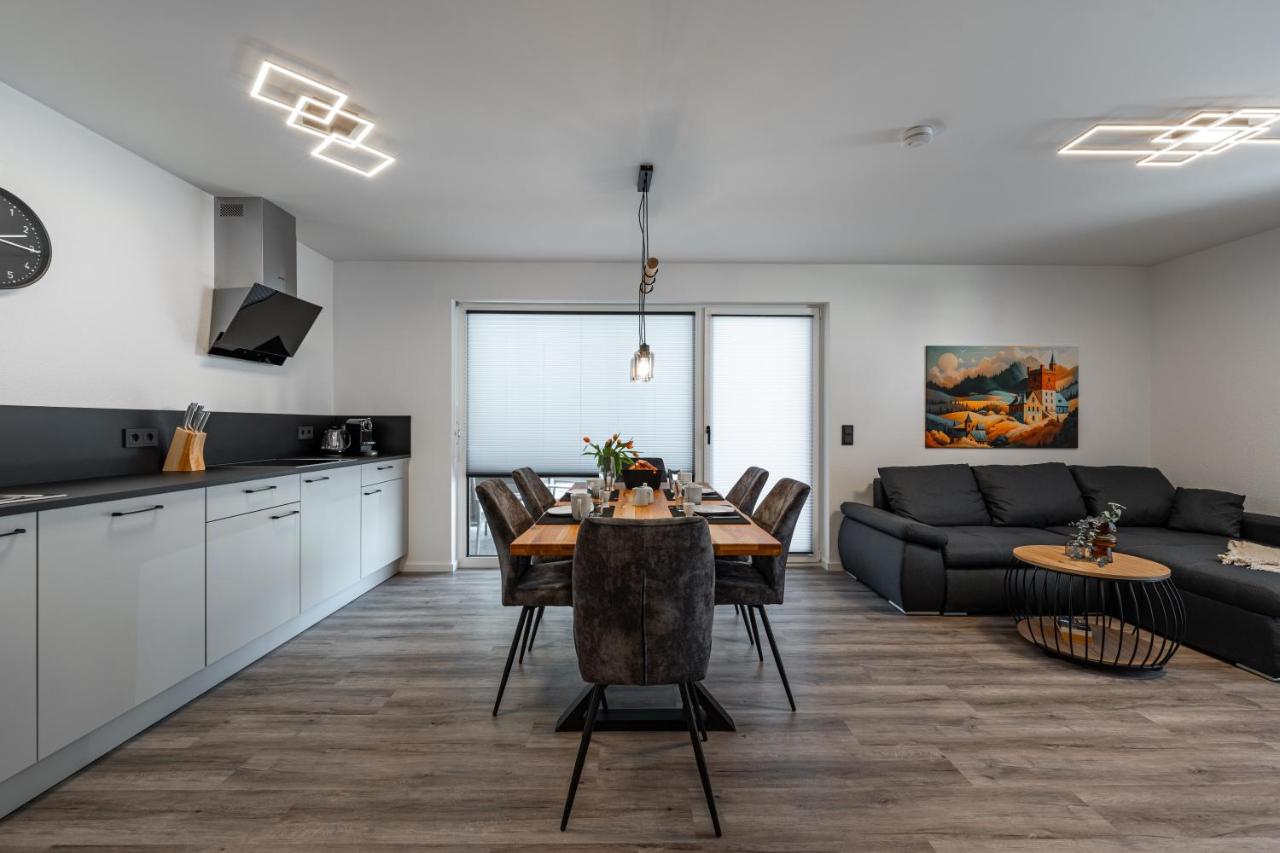 BPS Apartment #8 Business - NEU - Deluxe - Modern - B&B